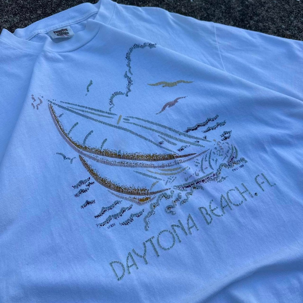 Vintage 90s Daytona Beach Whale T Shirt White Single Stitch Mens XL (g6)